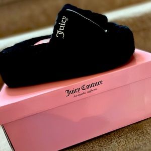 NEW platform faux fur slides